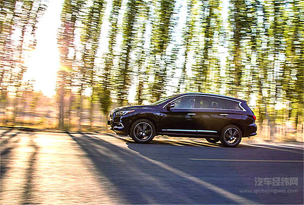 英菲尼迪再携手斯巴达勇士赛 将“挑战”进行到底