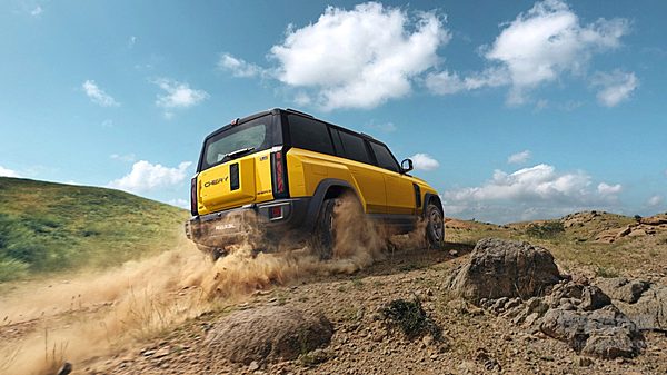 15万元预算 选择增程版的风云X3L还是纯电的银河E5？