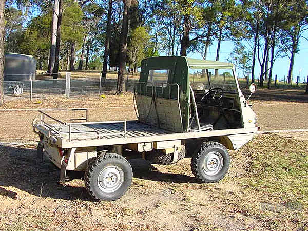 别以为斯太尔就是土方车，它也有最专业的越野车