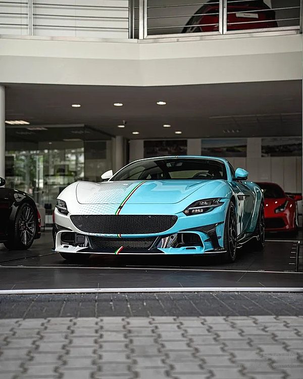 法拉利RomaMANSORY定制版