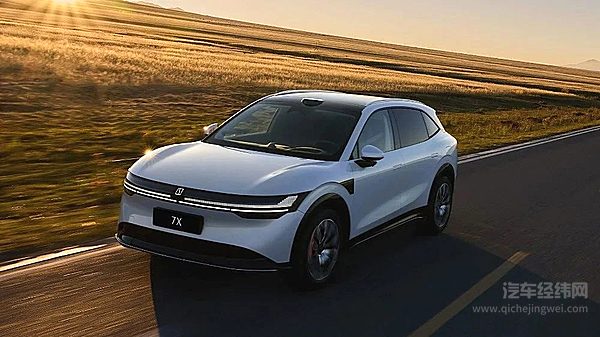 纯电SUV巅峰对决！阿维塔07与极氪7X谁更强？