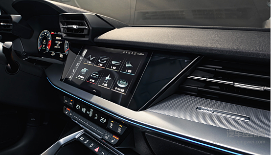 新奥迪A3年关上市 与奔驰A级竞争“A”系地位