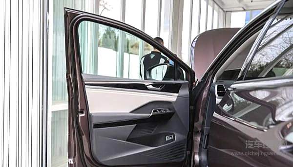 一汽-大众ID.6 CROZZ上市！23.98万起的新大7座SUV来了