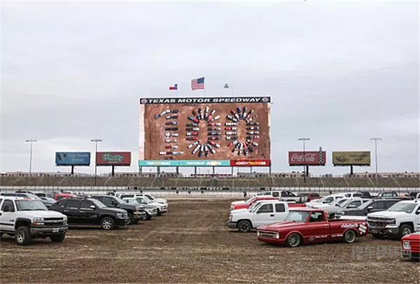 雪佛兰皮卡庆祝百岁生日 全新一代索罗德“空降”现场