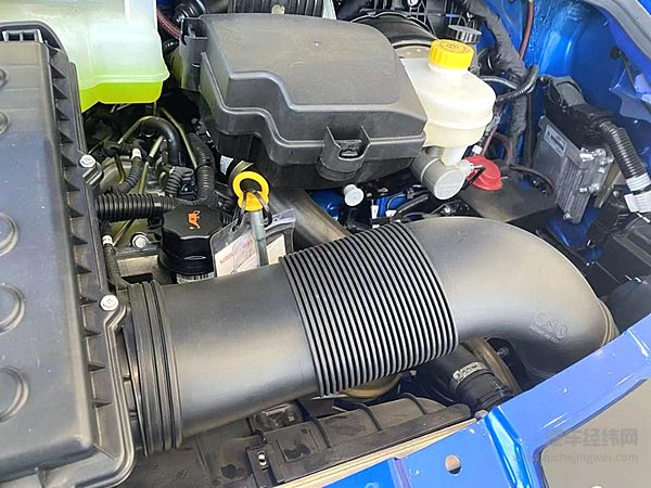 年中大促 依价到位！依维柯火力全开 售价8.99万元起