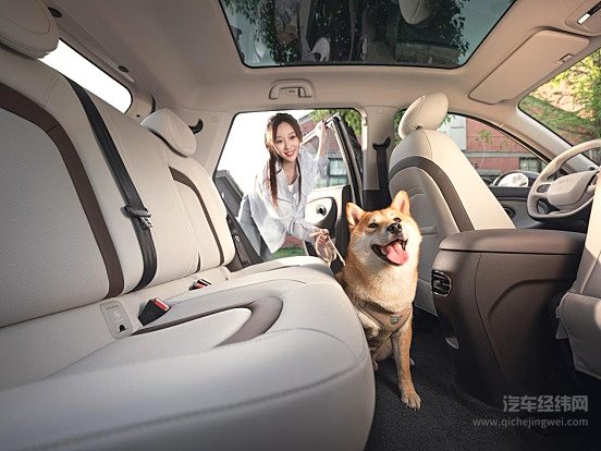 2025款钇为3新车到店 以产品力升级带来品质驾乘体验