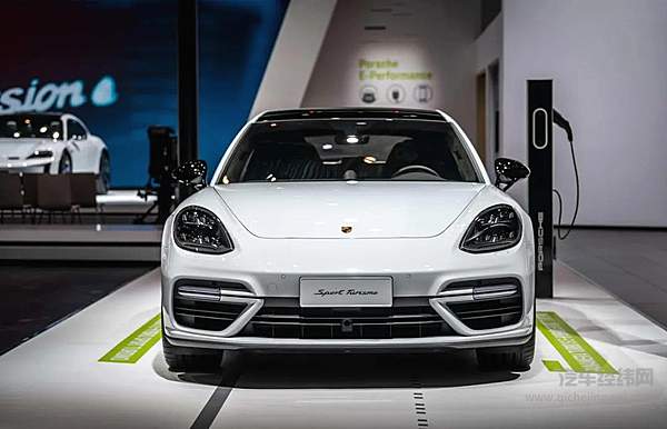 Taycan“突然断电” 保时捷全球召回43000台