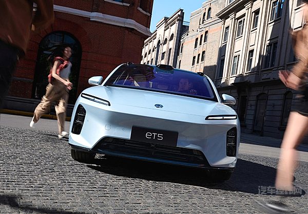 蔚来余东明：世界模型更新首月 辅助驾驶使用率环比飙升超 80%