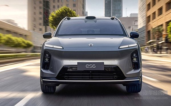 35万级高端电动SUV横评：蔚来ES6与智己LS7谁更值得买？