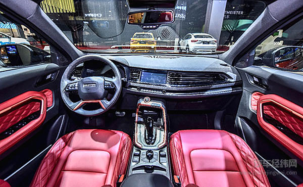 冠军品质 全新哈弗H6 300万纪念版车展亮相