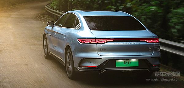 银河E8对标汉EV 消费者该怎么选？