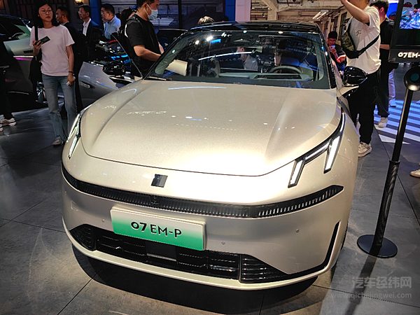 同级别混动车那么多 领克07 EM-P有没有资格成为年轻人的首选车？