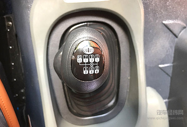 一汽解放新J6震撼发布 传承经典持续领航