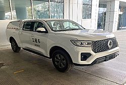 長城汽車 商用炮汽油 2L汽油 197馬力 自動檔雙排皮卡