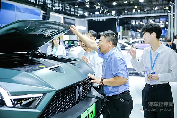 践行汽车强国梦引领低碳发展路