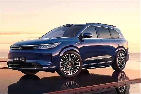 增程式中大型SUV对决 星纪元ET与问界M7谁更懂增程式电动？