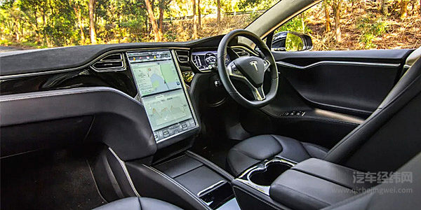 外资品牌都是通过哪些“可有可无”的配置讨好中国汽车消费者？