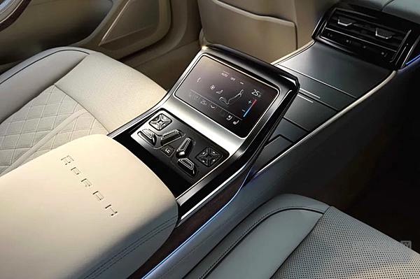 强化“豪华”基因 奥迪A8L Horch剧透了哪些新战略