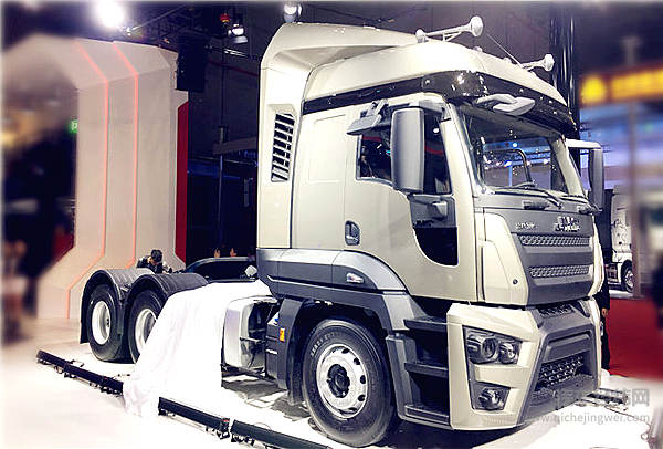 江铃重卡亮相上海 或掀起“血雨腥风”