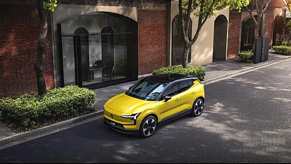 沃尔沃EX30正式开启交付