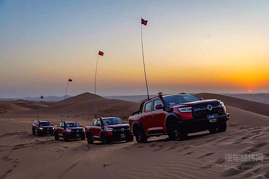 专为越野爱好者打造 长城炮越野皮卡硬核配置挑战改装！