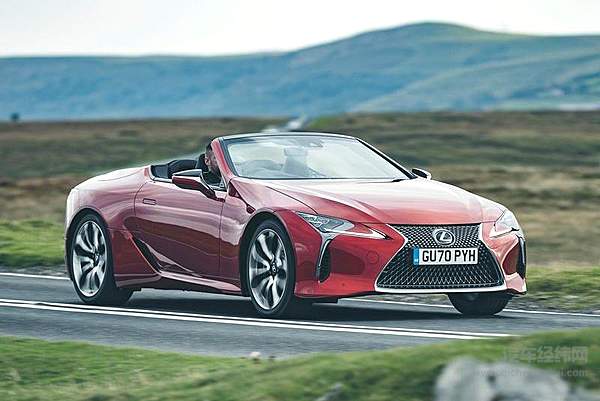 V8大自吸 雷克萨斯LC 500敞篷版一点也不“暴力”