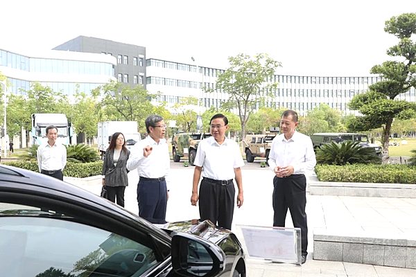 张玉卓调研东风汽车：以改革创新推动战略转型切实担负起建设汽车强国的重任