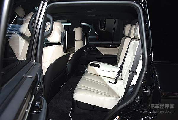 三把锁和四驱还不够 一辆优秀的越野车还需要哪些功能？