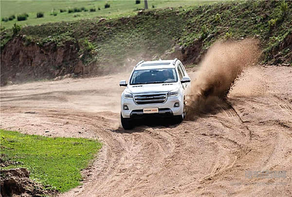 在价格优势面前 奔驰大G不如哈弗H9-2020款！