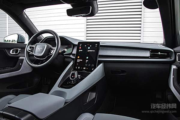 智能汽车的未来战争 车内大生态与车载轻应用