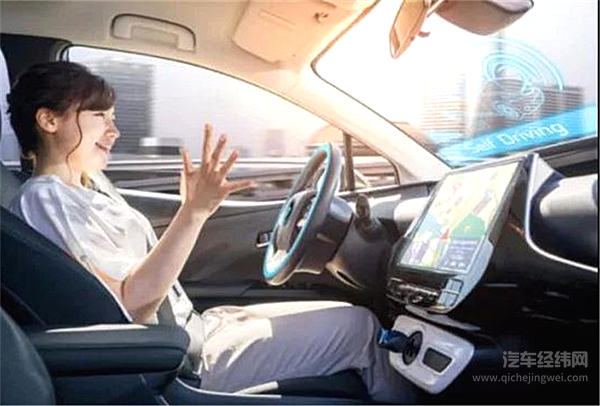 一辆汽车，四套音响，看看巨头们如何让汽车变得更好玩