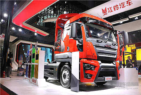 江铃重卡亮相上海 或掀起“血雨腥风”