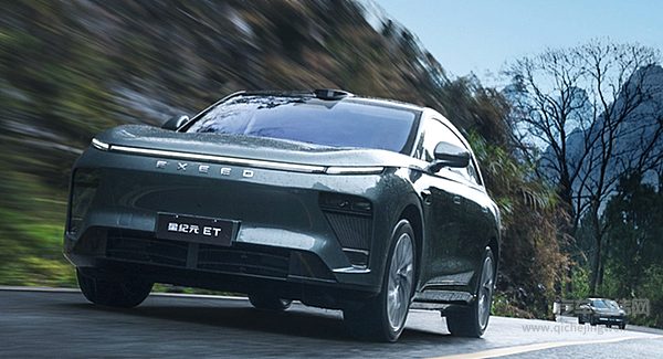 增程式中大型SUV对决 星纪元ET与问界M7谁更懂增程式电动？