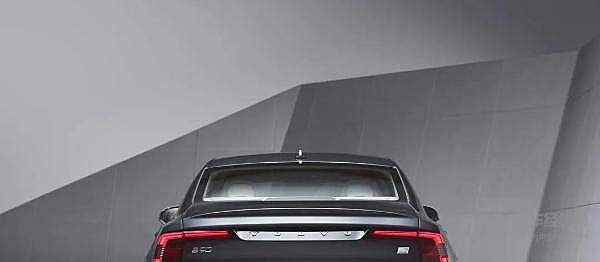 拼配置、拼价格 新款沃尔沃S90售价下探40万元