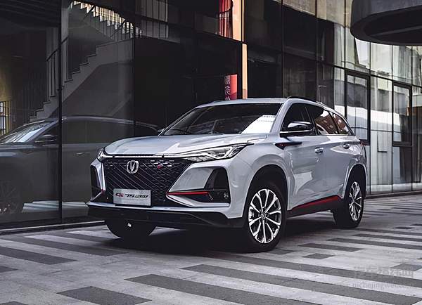 把92个月的SUV销量王拉下王座 长安汽车不简单