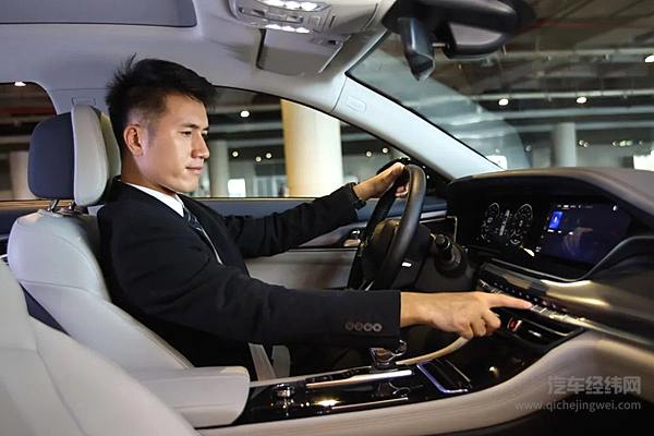 藏不住了！这是你绝对没见过的传祺M8