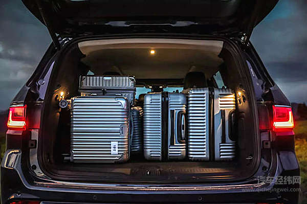 全新Jeep“大”指挥官：空出一排位置让你随意折腾！