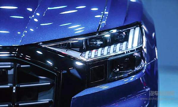 奥迪派Q8出战成都车展BBA对决！