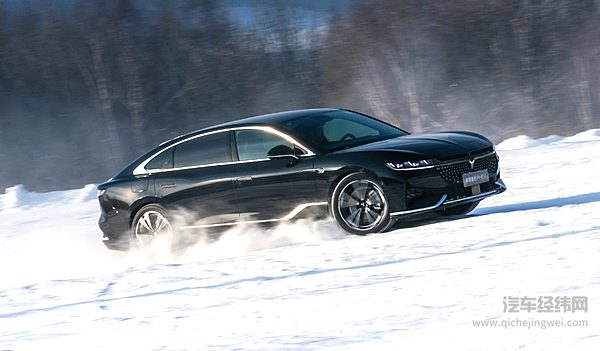 搭载SOA天元架构 岚图迈出软件定义汽车第一步