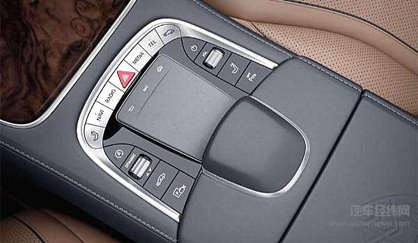 国内唯一在售迈巴赫S级车型 S450 4MATIC典藏版上市！