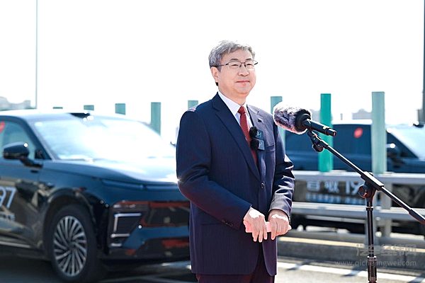 从“第一根桩”到“百车智驾”：奇瑞猎鹰智驾开启智造新纪元