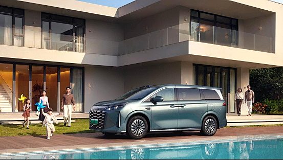 比亚迪2026款夏：家庭用车的一步到位之选 辅助驾驶省油黑科技全拉满！