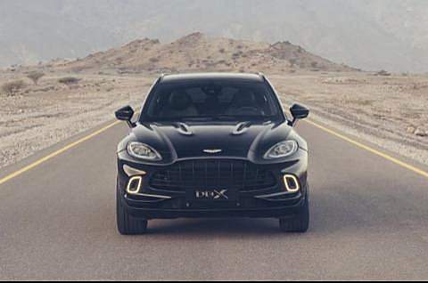 自带跑车基因 阿斯顿·马丁迎来首款SUV DBX