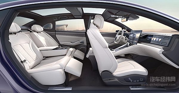 30万级纯电C级车对决 享界S9与腾势Z9谁更强？