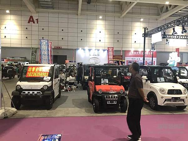 济南展会内厂家正在积极促销