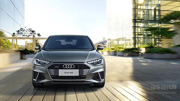 40万元以内豪华中级车二选一 奥迪A4L和奔驰C级谁更惊艳？