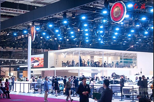 红旗新品齐绽放 全新红旗L5启动预订 红旗E001开启盲订 红旗H6荣耀上市