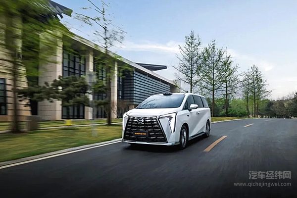 华系MPV头把交椅！传祺向往M8乾崑树立智能时代MPV新标杆