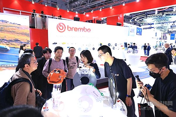 布雷博制动产品及技术现场讲解