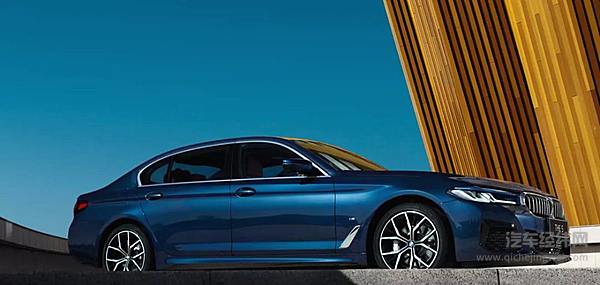 春节购车旺季来临 奔驰E级和宝马5系哪一款更值得入手？